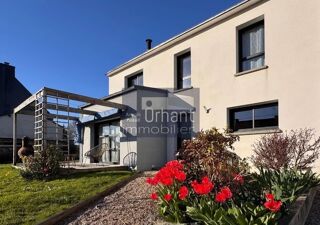 Maison 5 pièces 128 m² · à Plougoumelen · 128 m² · 460 000 €