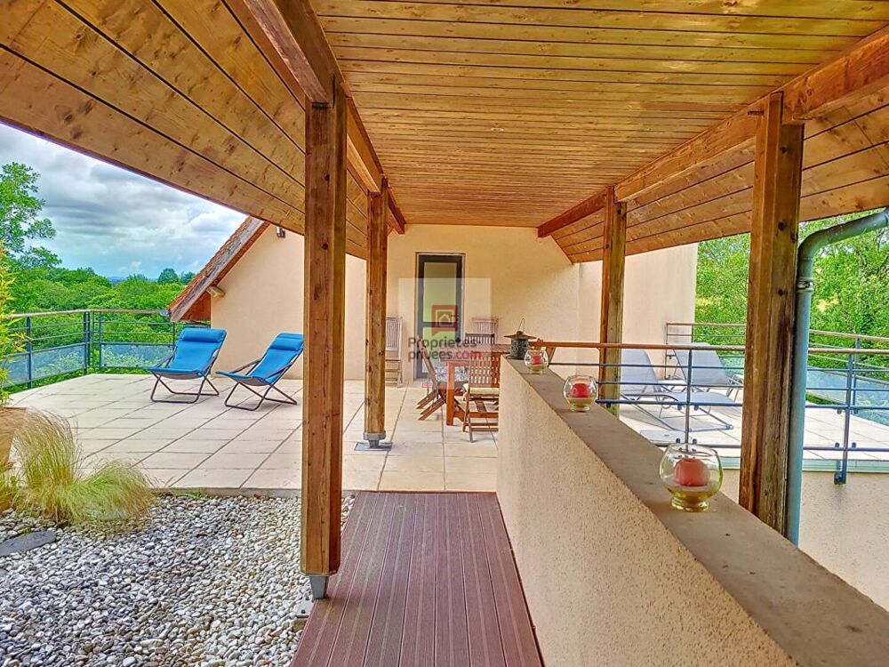 2 Maisons contemporaines. VUE. CALME. 5 Chambres, 4 salles d'eau. Jardin environ 1ha
