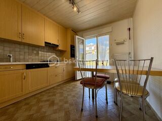  Maison à louer 5 pièces 87 m²