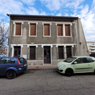  Immeuble à vendre 163 m²