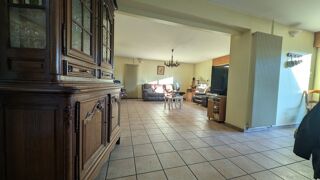  Immeuble � vendre 10 pi�ces 352 m�