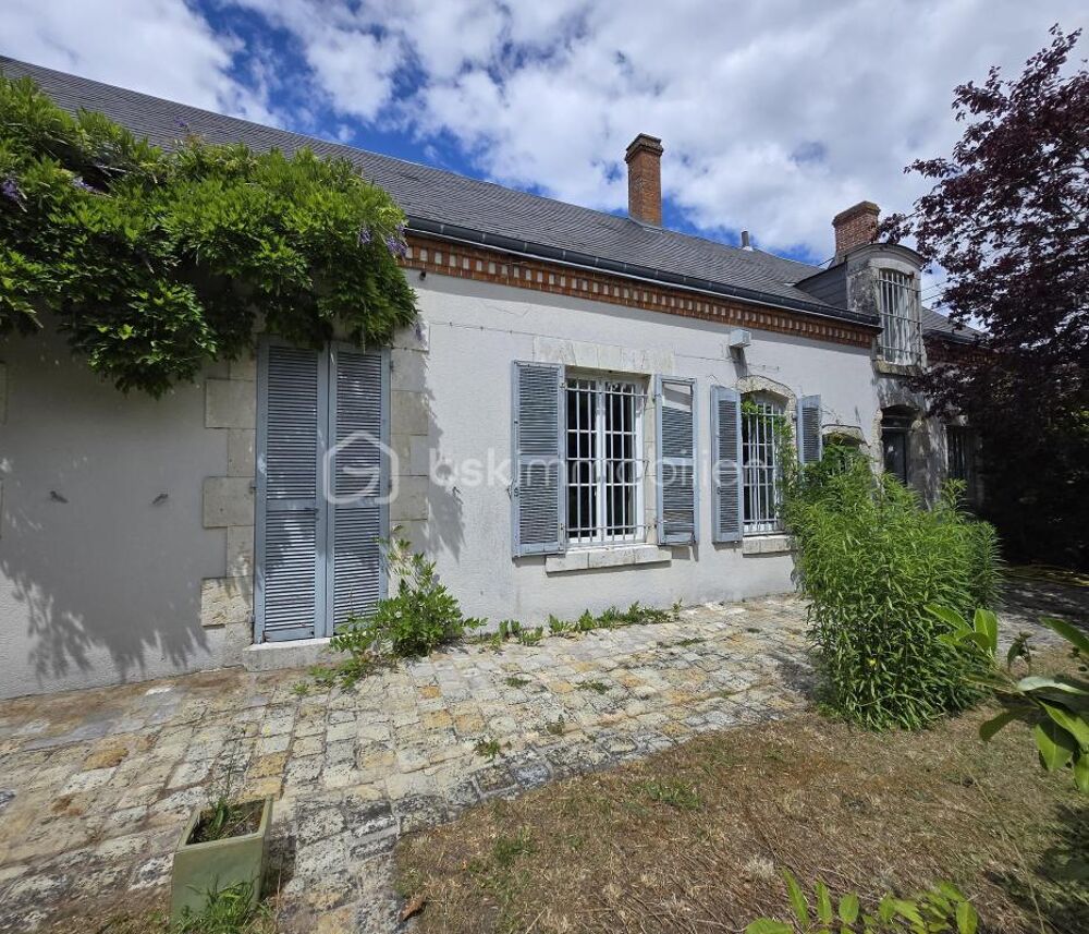 Vente Maison Maison de caractère de 241 m² – 5 chambres, dépendances et fort potentiel d'aménagement Orleans