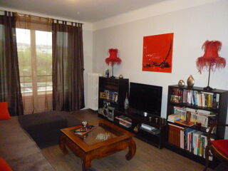  Appartement à louer 4 pièces 64 m²