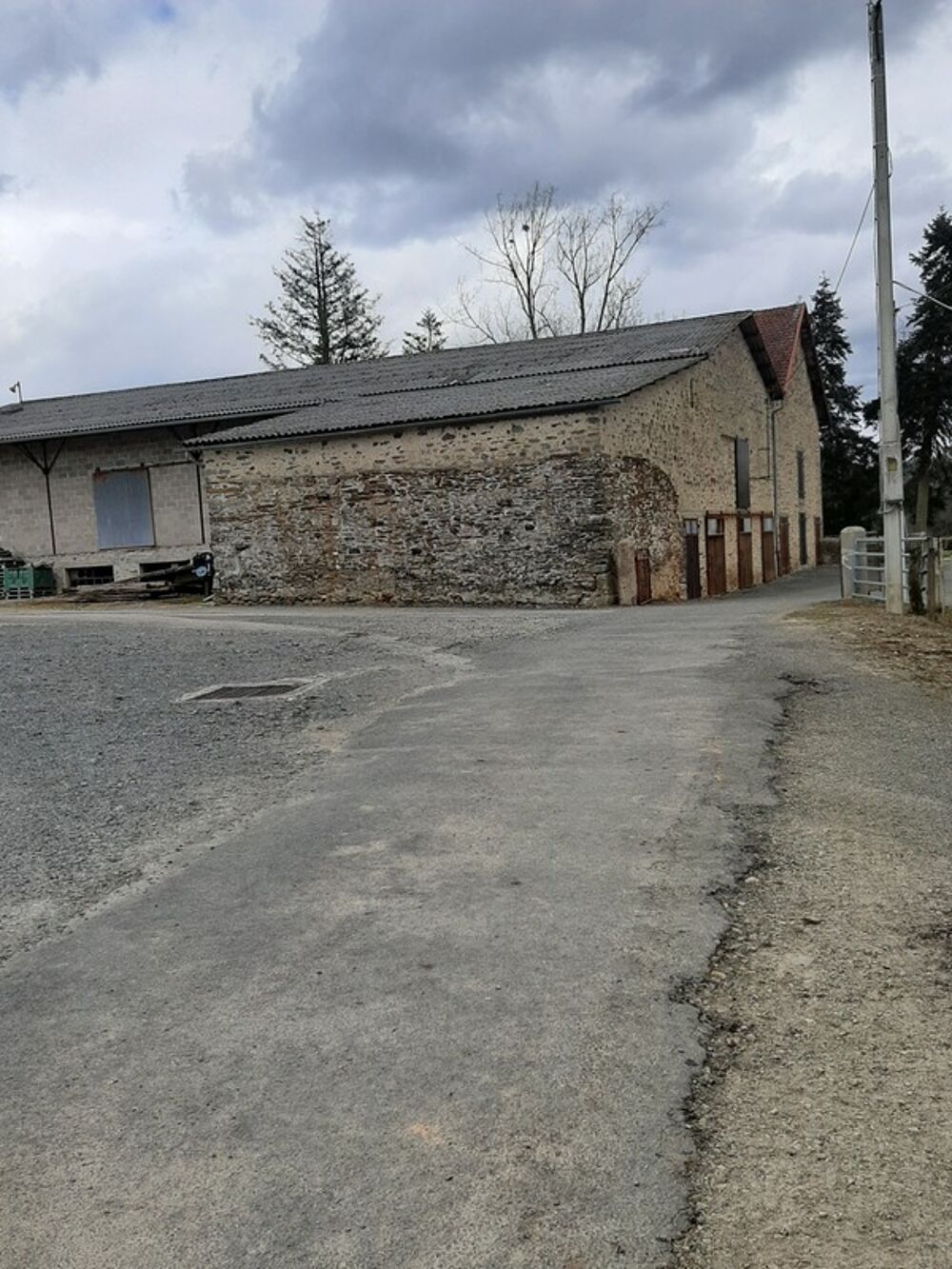 � vendre  Maison Coussac-Bonneval (87500)