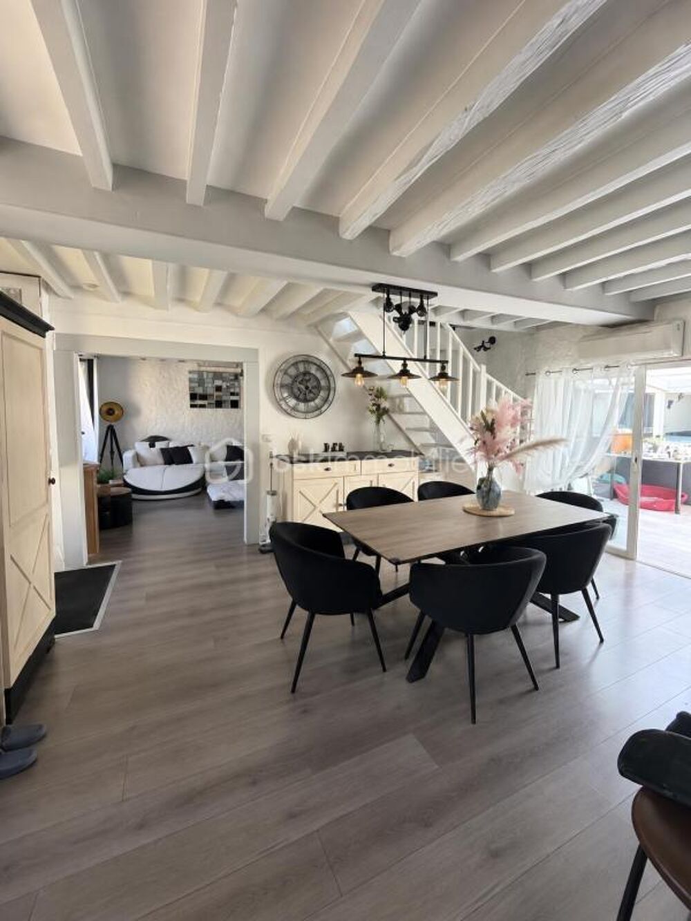 Vente Maison Maison 4 chambres avec véranda, jacuzzi et terrain de 1 830 m² - à 5 minutes de Gisors Neaufles saint martin