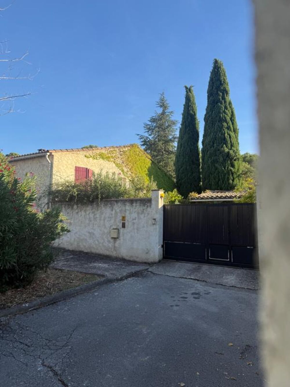 Maison à vendre 4 pièces VENTABREN (13)