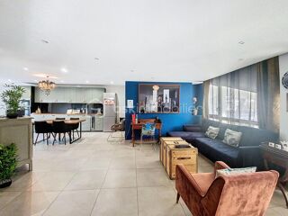  Loft à vendre 3 pièces 74 m² La grande motte