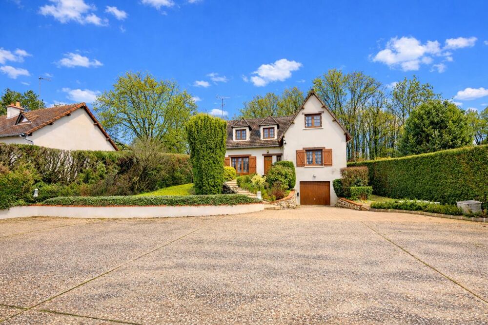 LIEUX UNIQUES ® x PROPRIÉTÉS PRIVÉES PROPOSE TRES BELLE MAISON CONTEMPORAINE DE 195 M² - CELLETTES