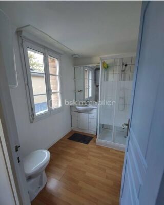  Immeuble à vendre 12 pièces 330 m²
