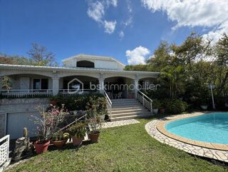 Vente Villa À vendre – Villa vue panoramique à St Gilles les bains Saint paul