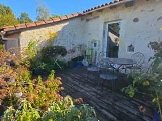  Ferme à vendre 15 + pièces 257 m²