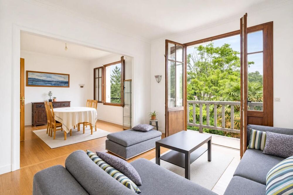 Maison de 9 pièces et 212 m² à Noisy-le-Sec