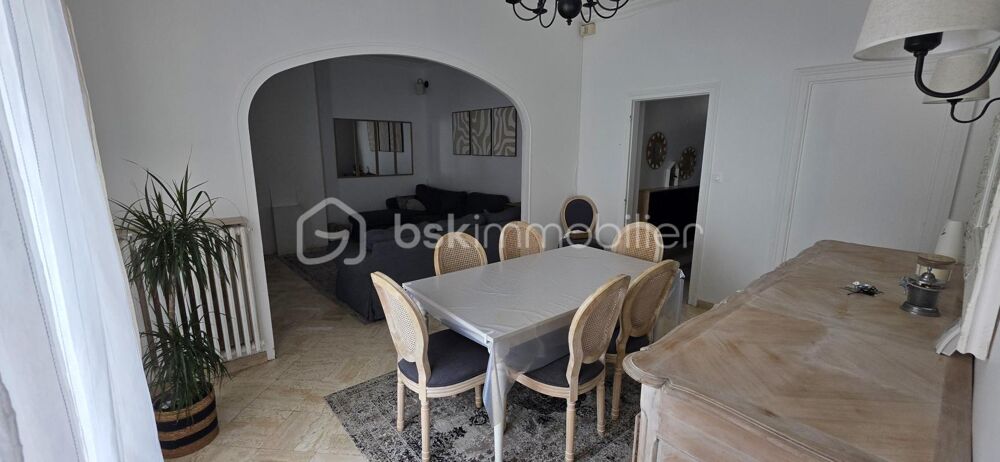 Maison bourgeoise de caractère au coeur de Sens  5 chambres  DPE C