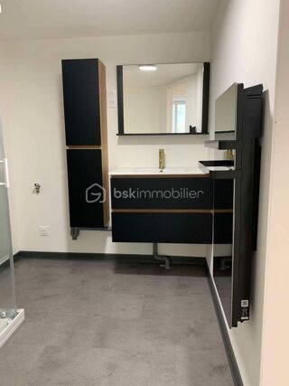  Immeuble à vendre 10 pièces 155 m²