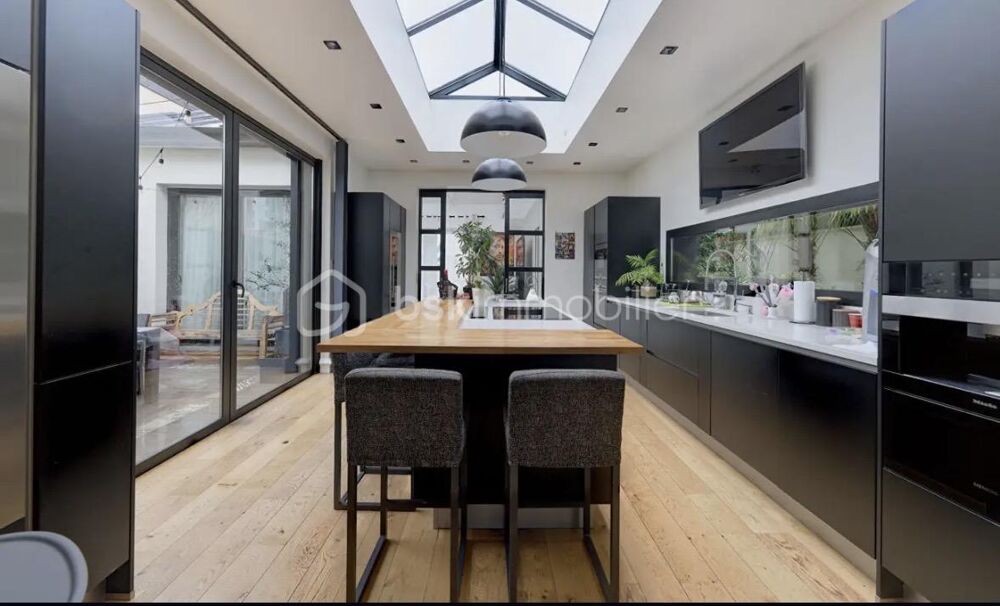? Maison darchitecte contemporaine  8 pièces  5 chambres 