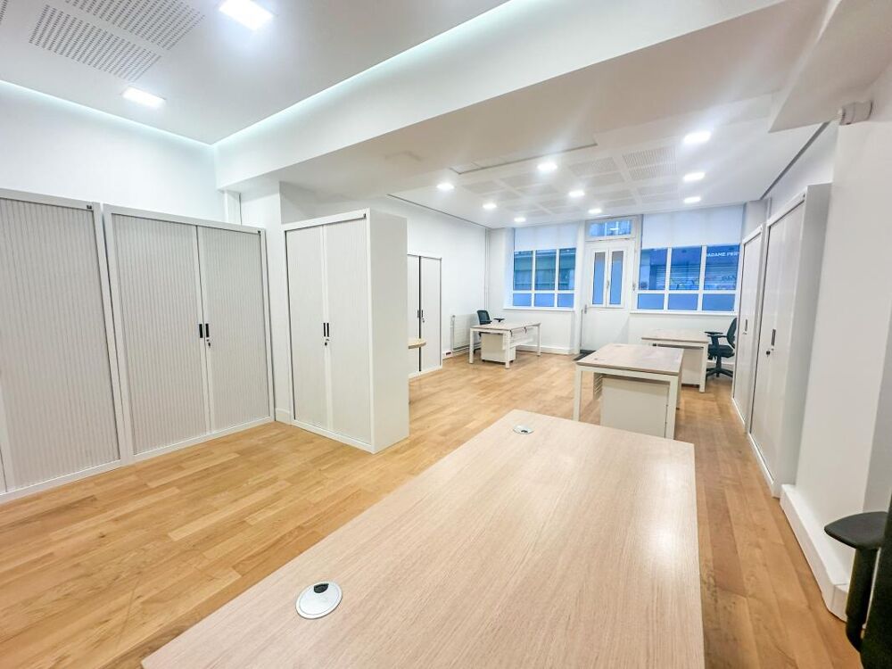   Bureaux lumineux entièrement rénovés, câblés et climatisés Paris 3