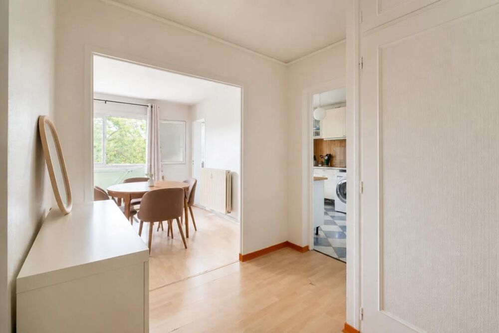 Appartement de 4 pièces de 81 m² à Déville-lès-Rouen