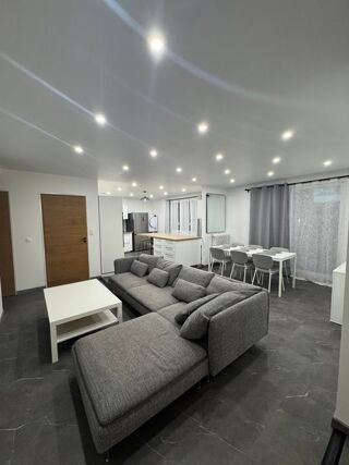  Appartement � louer 6 pi�ces 117 m�