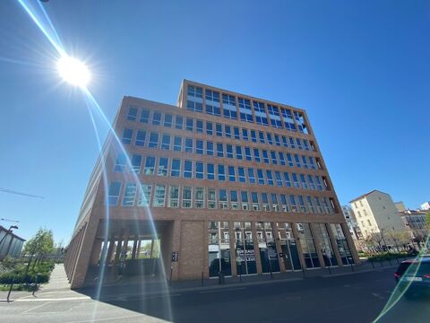  Bureaux fonctionnels proche transports 