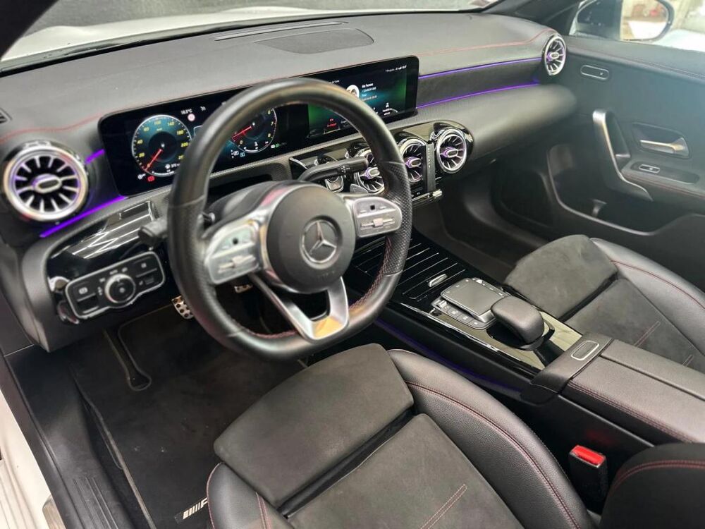 Classe CLA BENZ 200 AMG LINE – TOIT OUVRANT SI&Egrave;GES CHAUFFANTS ENTRETIEN 2020 occasion 73000 Chambery