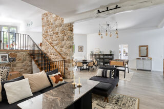  Maison � vendre 8 pi�ces 233 m�