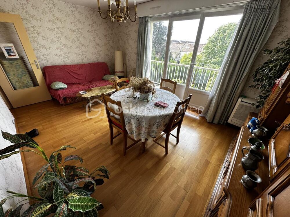 Vente Appartement F2 46M2 + BOX + PARKING + CAVE Bretigny sur orge