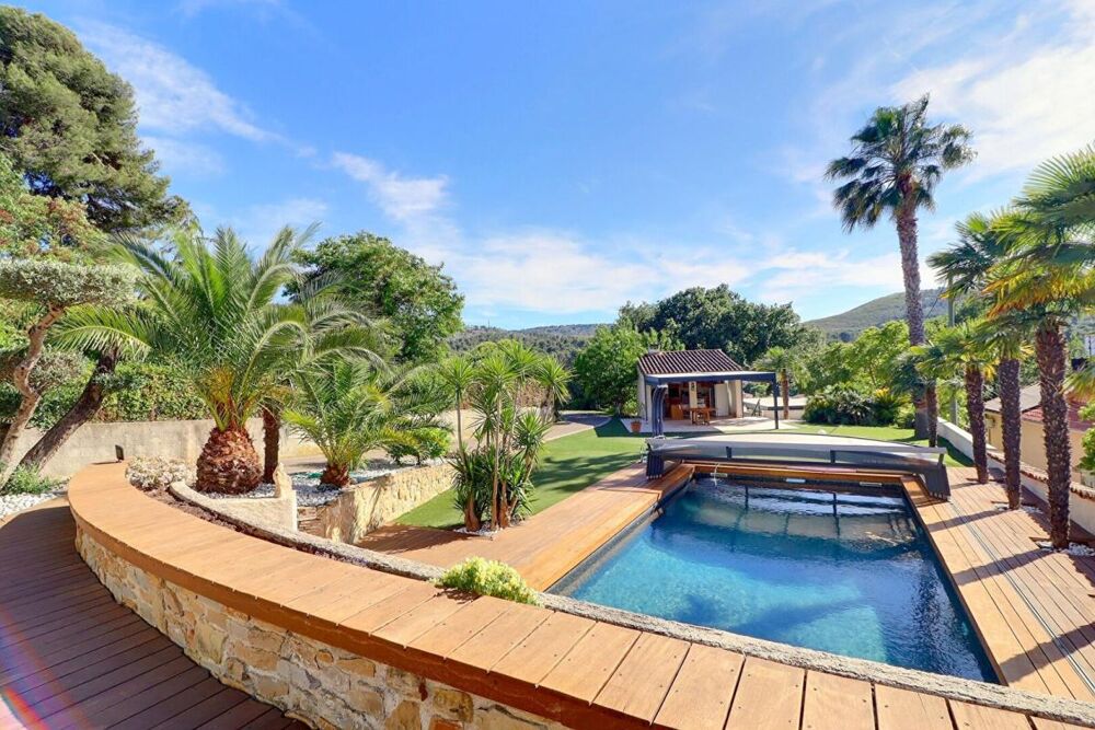 Vente Maison Maison Aubagne 8 pièce(s) 190 m2 avec piscine - jacuzzi sur 1200 m2 de terrain Aubagne