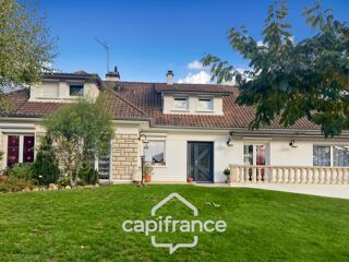  Maison à vendre 7 pièces 215 m²