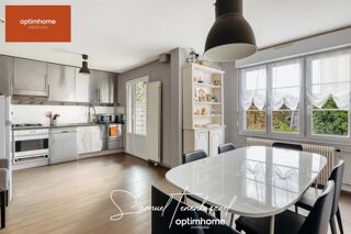  Villa  vendre 6 pices 140 m