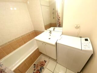  Appartement à louer 4 pièces 86 m²