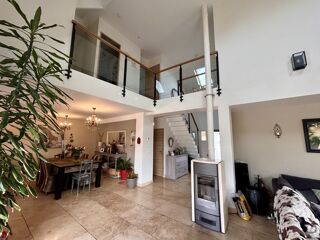  Maison � vendre 7 pi�ces 181 m�