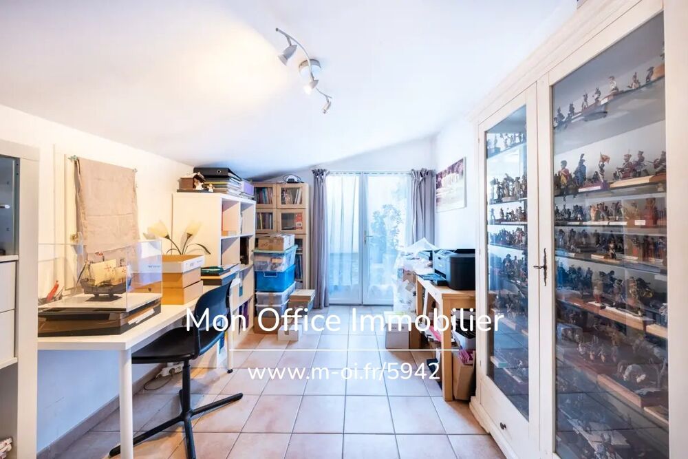 � vendre  Maison Cabri�s (13480)