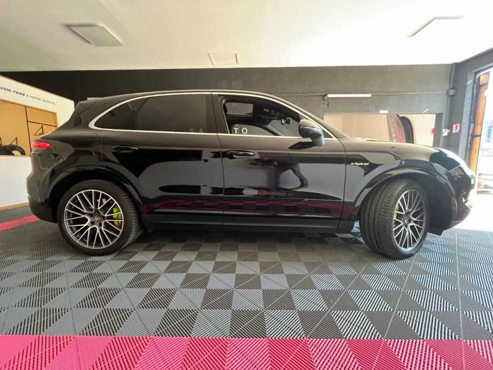 Cayenne E-Hybrid 3.0 V6 462 ch Tiptronic 2019 occasion 34500 B&eacute;ziers