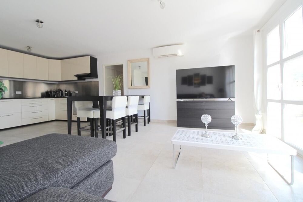 Vente Appartement Grimaud village - Appartement 5 pièces Grimaud