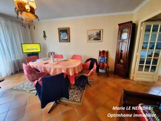  Maison à vendre 10 pièces 240 m²
