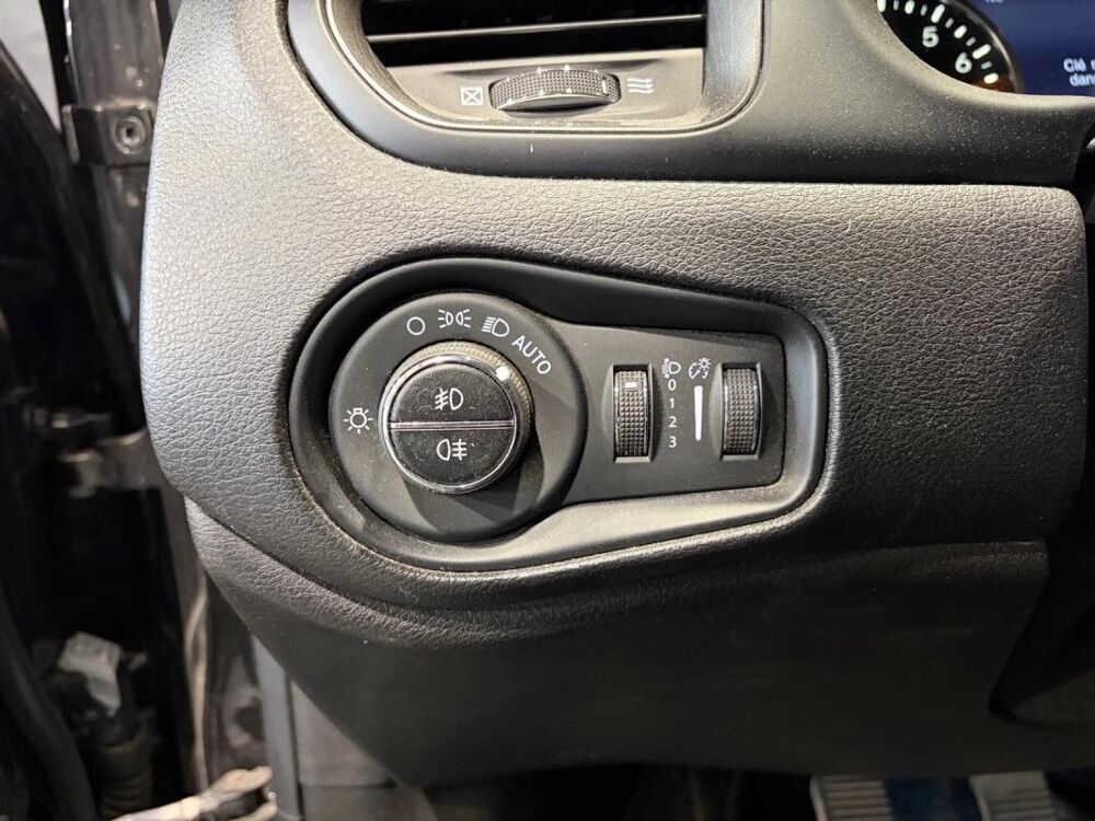 Renegade 1.0 gse t3 120ch limited 2019 occasion 34130 Valergues