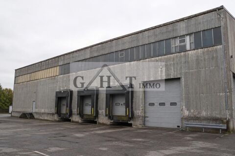 A VENDRE 5300 M&sup2; ENTREPOT ET BUREAUX A CREIL 25000 60100 Creil