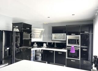  Propriété/château à vendre 7 pièces 153 m²