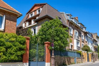  Maison à vendre 6 pièces 365 m²