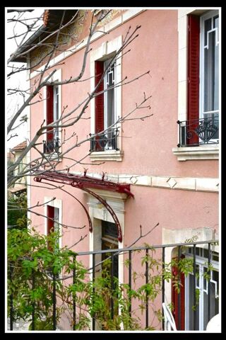  Propri�t�/ch�teau � vendre 8 pi�ces 350 m�