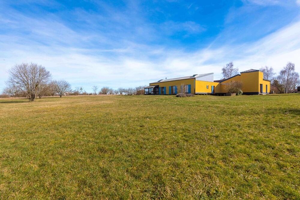 Ensemble immobilier sur terrain constructible à Pasques