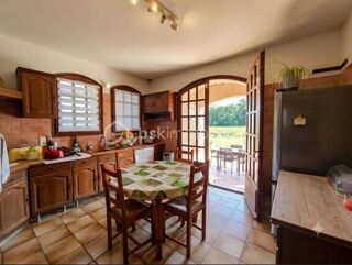  Maison � vendre 6 pi�ces 165 m�