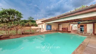  Villa à vendre 10 pièces 326 m²