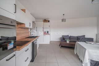  Appartement � vendre 3 pi�ces 65 m�