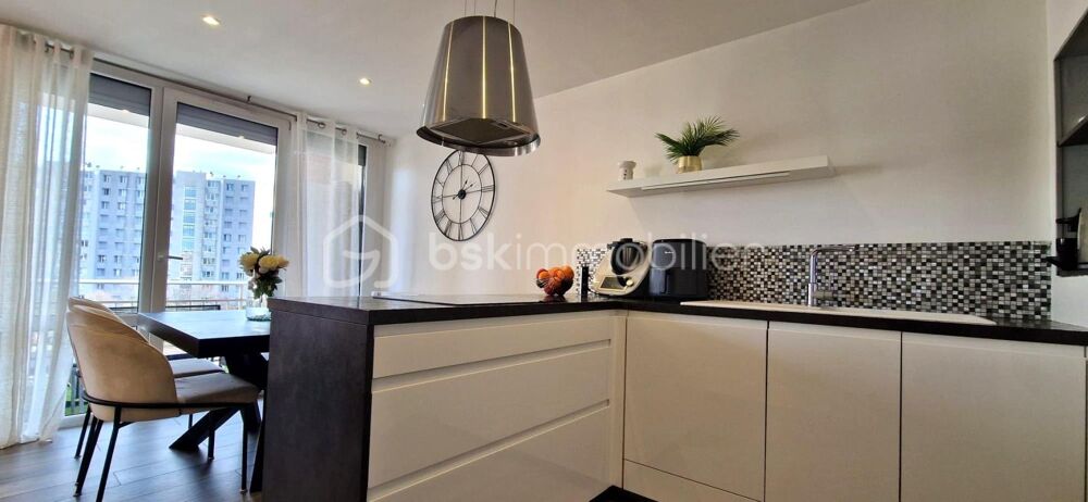 Vente Appartement Spacieux T5 de 103m²  Modernité et Confort Echirolles