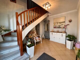  Maison à vendre 7 pièces 233 m²