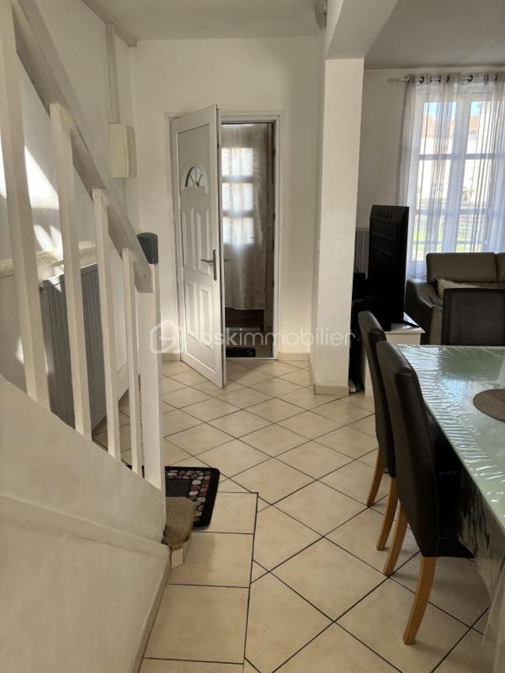 Vente Maison Maison de ville 4 chambres proche écoles et transports Crepy en valois