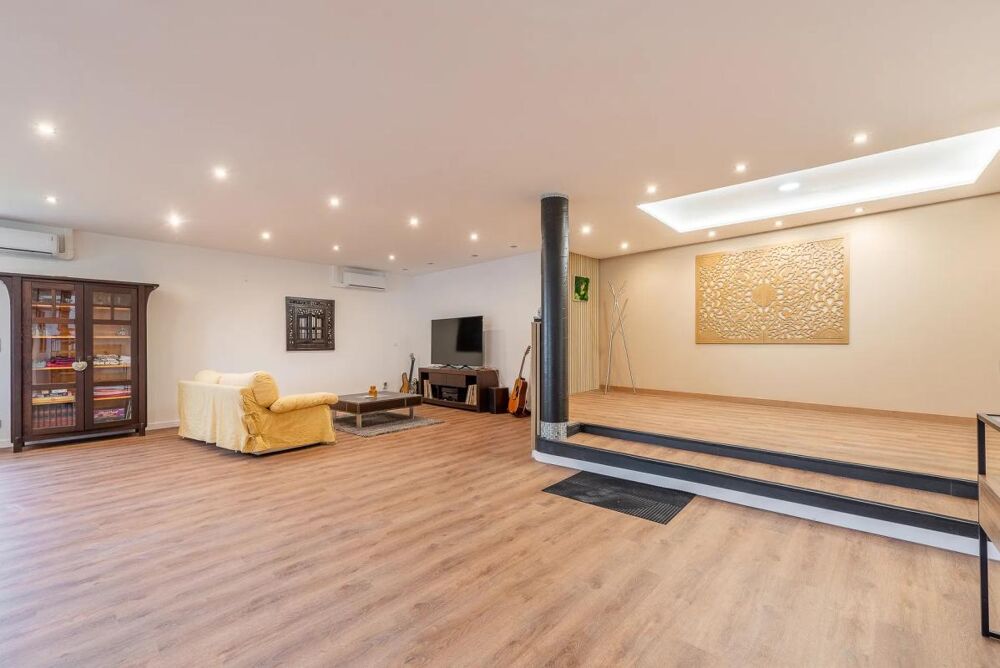 Vente Propriété/Château Maison entièrement rénovée - 320m saint-Cyr-sur-Morin Saint cyr sur morin