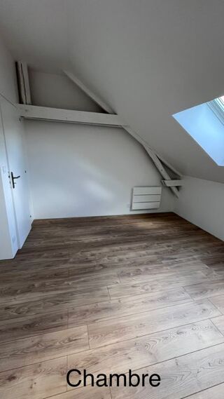  Maison à louer 4 pièces 85 m² Neuvy en dunois