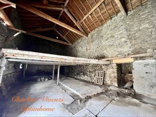  Remise / Grange à vendre 1 pièce 110 m²